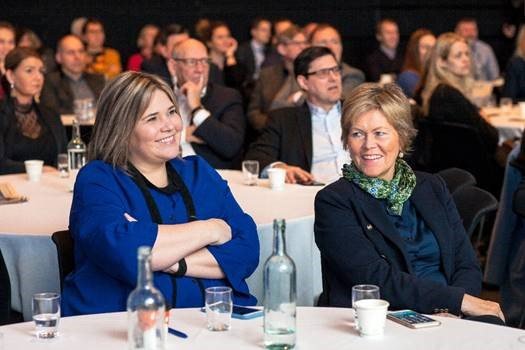 Áslaug og María.jpg 2