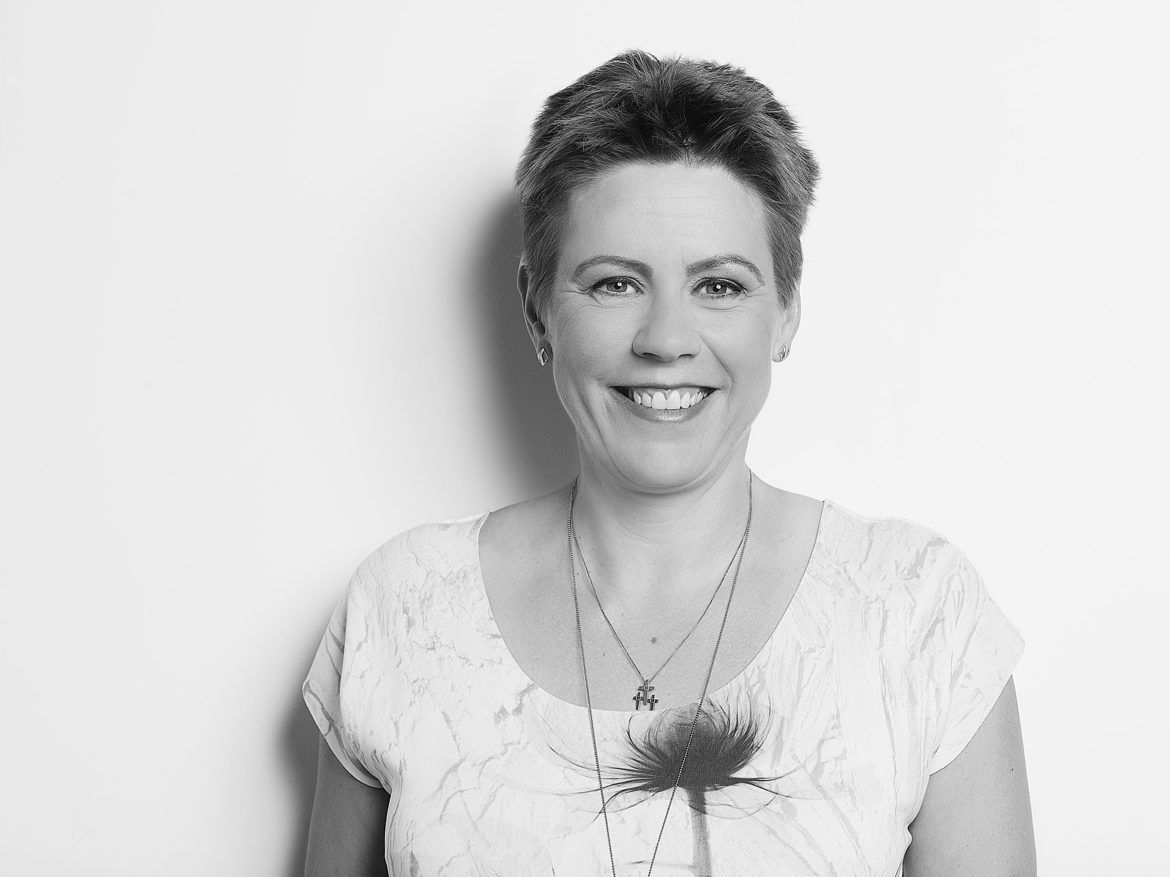 bjarnheidur_hallsdottir